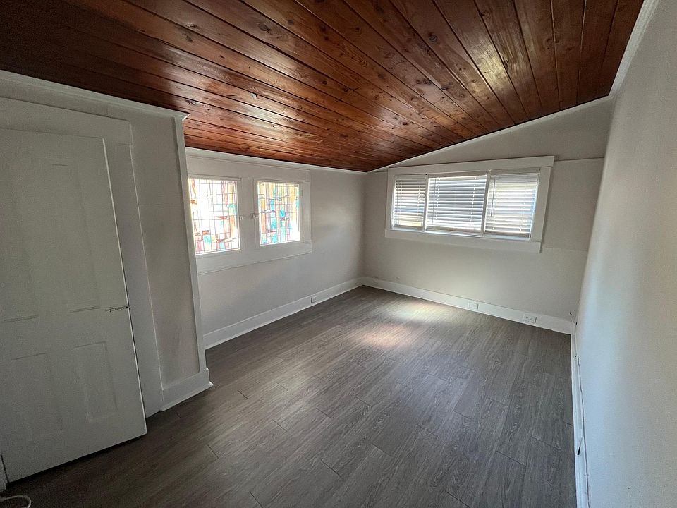 1st image of 1409 W De Leon St #1