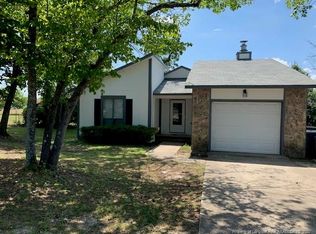 1339 Fraser Dr, Fayetteville, NC 28303