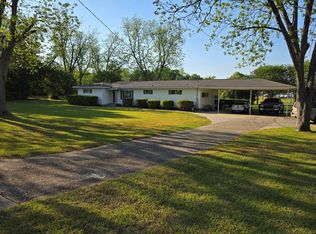 515 E Church St, Headland, AL 36345