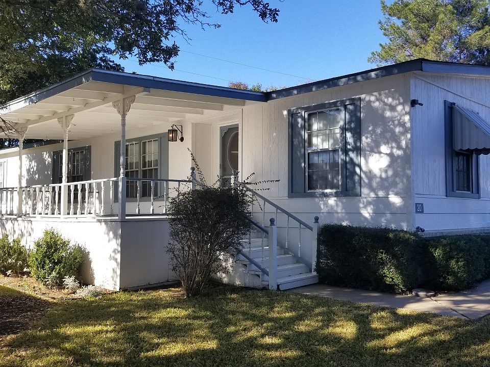 1st image of 20 Riverfront Dr S