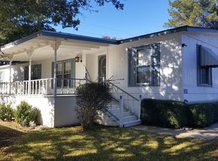 20 Riverfront Dr S, Kerrville, TX 78028