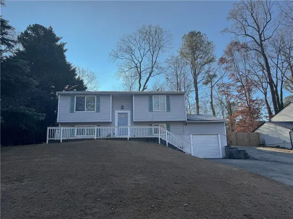 1163 Sandune Dr, Norcross, GA 30093