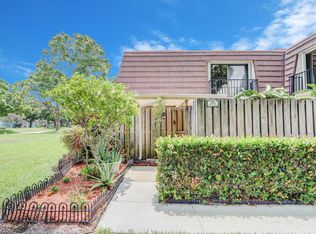 2105 21st Ln, Palm Beach Gardens, FL 33418