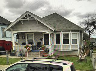 1752 Clinton St, Los Angeles, CA 90026