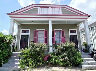 3033 Chippewa St, New Orleans, LA 70115