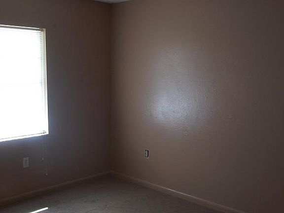 4th image of 4617 Dimbath Dr