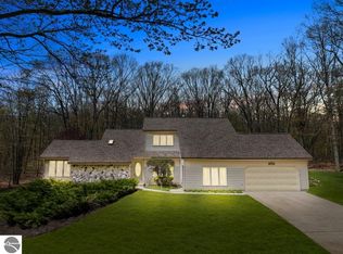 4556 S Birch Ln, Cadillac, MI 49601