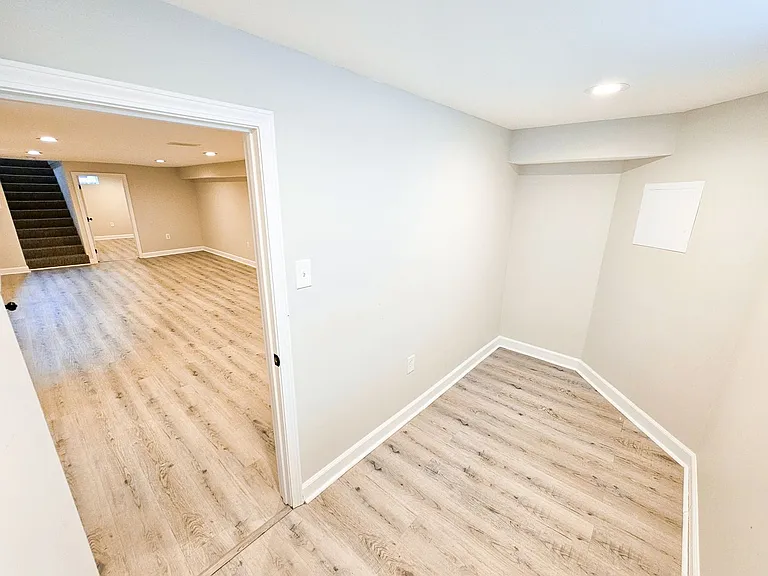 6024 Hillside Avenue East Dr — Photo 33