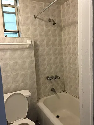 Rented by null | media 20