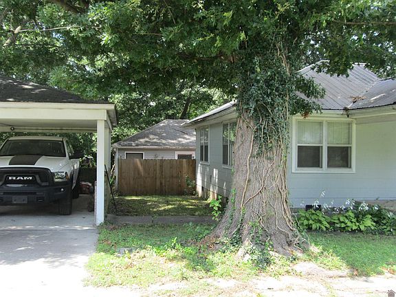 2nd image of 345 Pine St