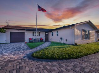 9628 SW 1st Pl, Boca Raton, FL 33428