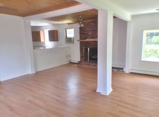 418 Lenox Rd, Huntington Station, NY 11746