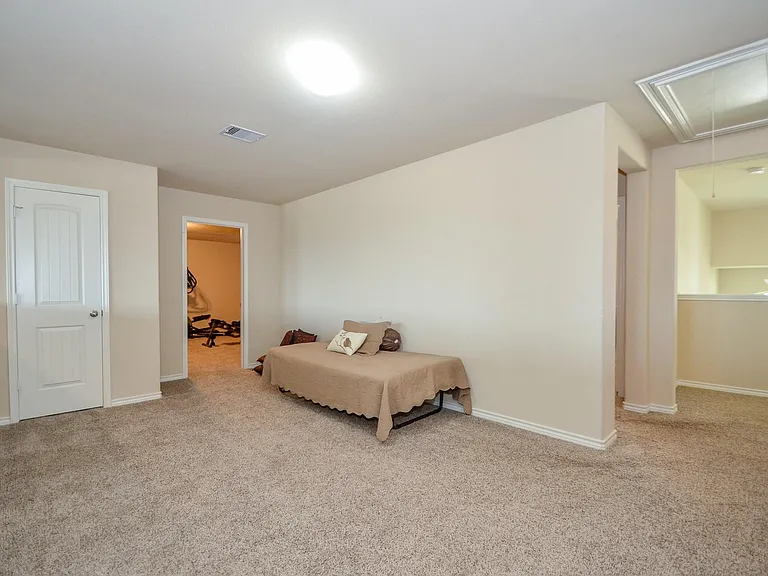 9426 Barton Xing — Photo 24