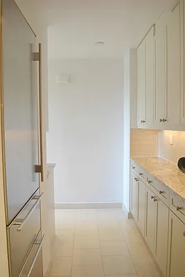 Rented by Oxford Property Group | media 17