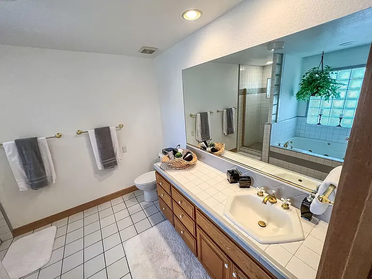 920 Tanglewood Dr — Photo 23
