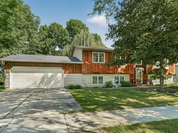 841 21st St SE, Rochester, MN 55904