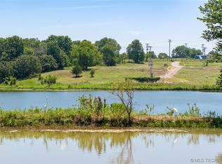 6380 Lowe Lake Rd, Davis, OK 73030