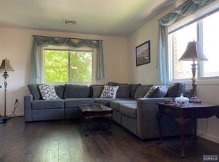 289 Valley Blvd, Wood Ridge, NJ 07075