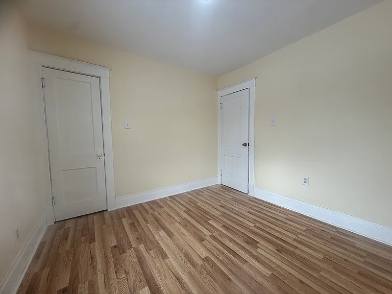 508 9th St #3 — Photo 11