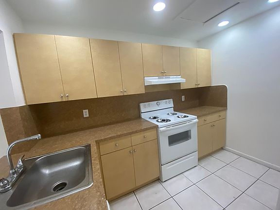 5th image of 6705 W 26th Dr #217