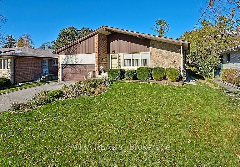 80 Alamosa Dr #UPPER — Photo 1