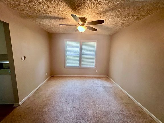 3rd image of 44236 Pine Creek Ln