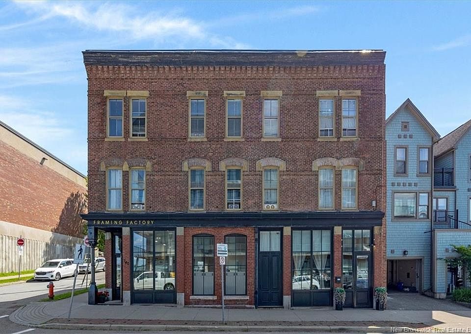 1st image of 240 Prince William St
