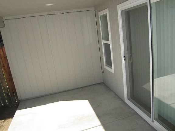 2nd image of 101 Cottonwood Dr