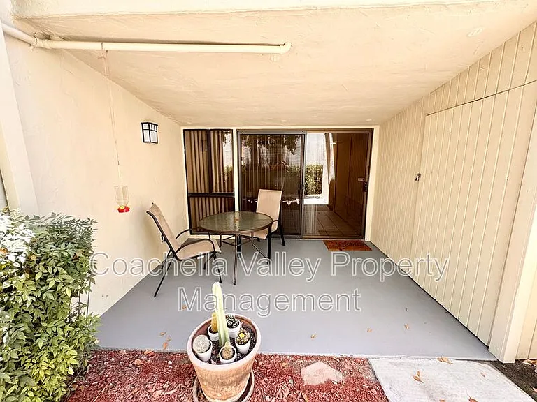 1655 E Palm Canyon Dr #513 — Photo 27