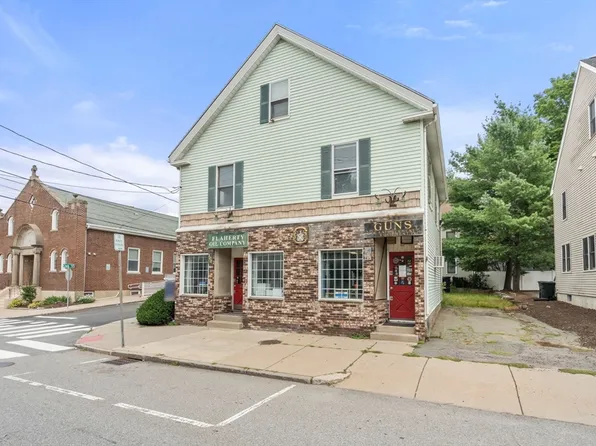 301 River St, Waltham, MA 02453