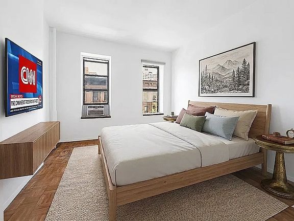 3rd image of 325 E 89th St #5