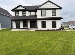 3802 Howard Rd, Hamburg, NY 14075