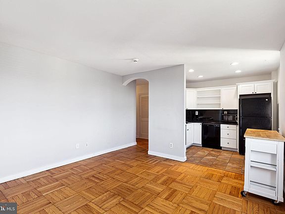 2nd image of 2601 Pennsylvania Ave APT 643