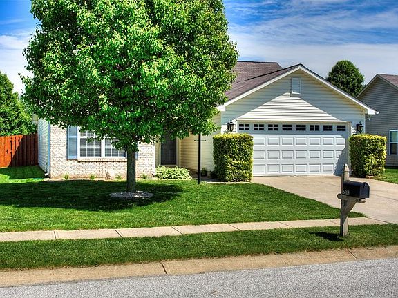 2nd image of 5815 Brambleberry Ct