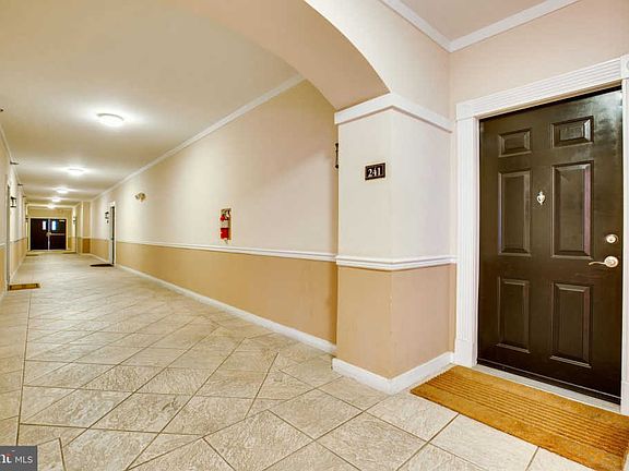 3rd image of 501 Hungerford Dr APT 241