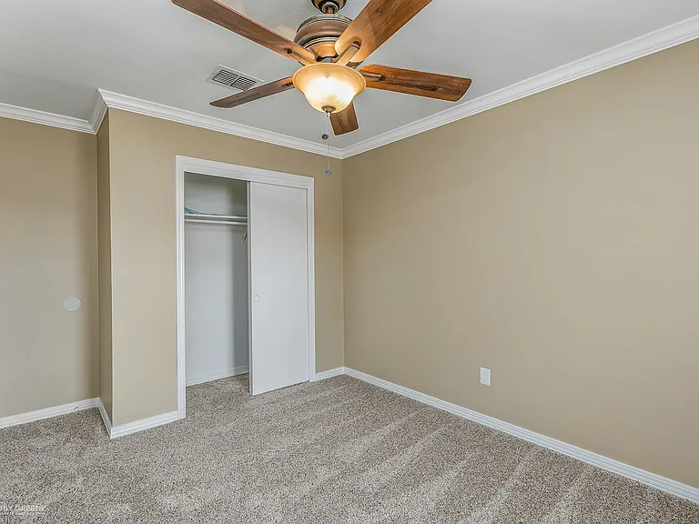 10101 Saratoga Dr — Photo 13
