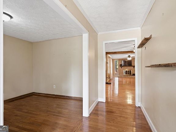 3rd image of 19 North Trl
