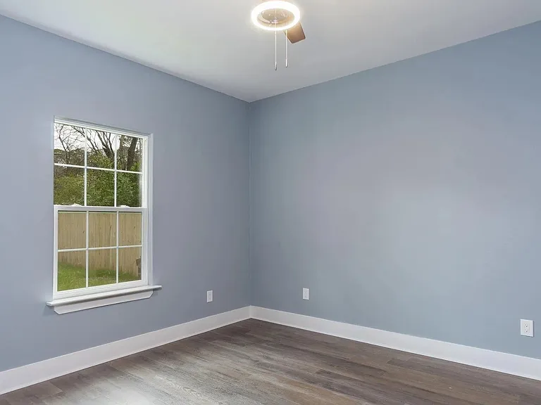 1306 Oden St — Photo 14