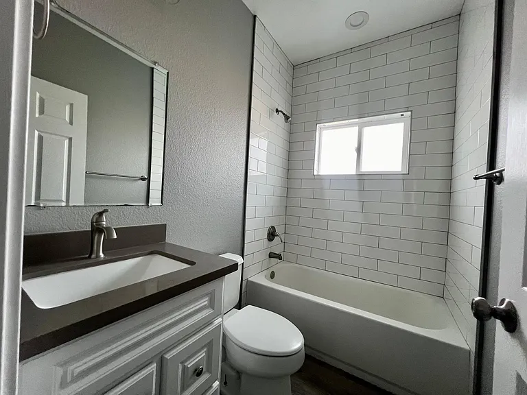 463 Peralta Ave — Photo 19
