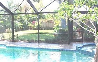 2nd image of 10 SE Turtle Creek Dr