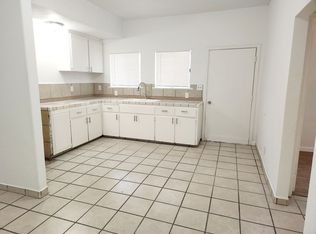 405 N Effie St, Fresno, CA 93701