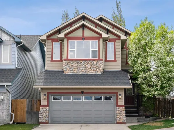 165 Chapalina Ct SE, Calgary, AB T2X 3X1