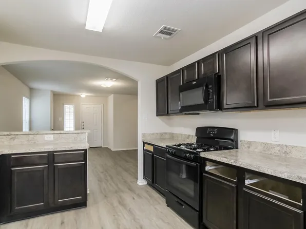 119 Cooper Creek Ln, Willis, TX 77378
