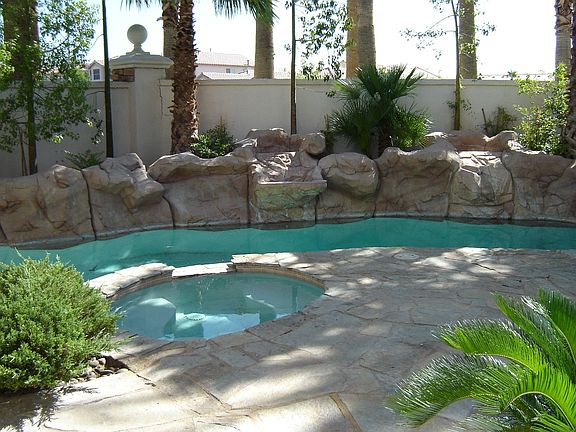 Pool Spa