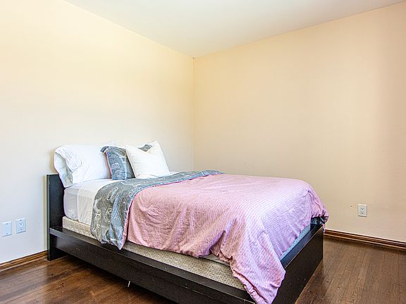2nd image of 8360 Starkland Ave