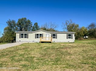 106 N Center St, Irvington, KY 40146