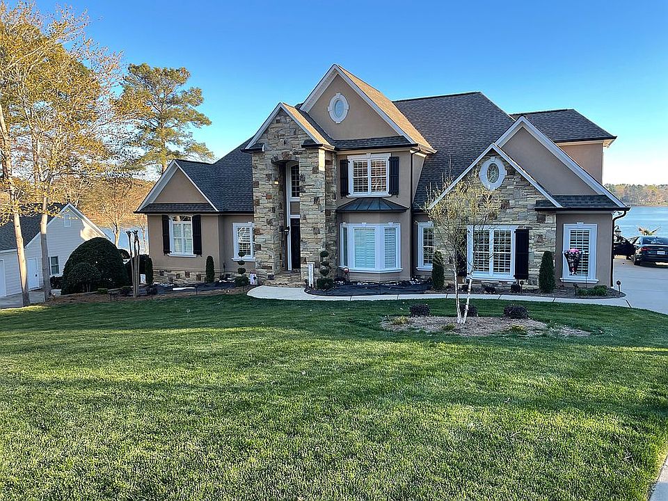 1st image of 2472 Penngate Dr