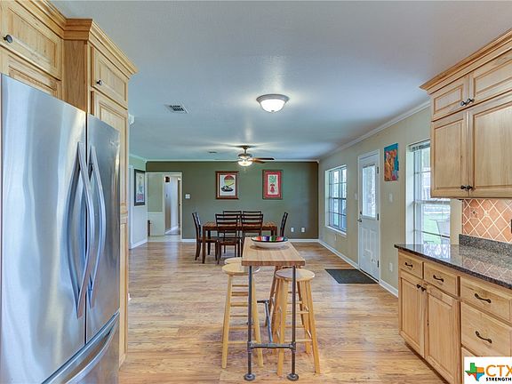 5th image of 1220 Rivercrest Dr