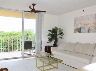 19999 E Country Club Dr #1304, Aventura, FL 33180