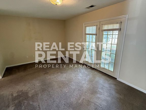 4th image of 117 Brown Ave Suite 7